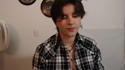 sophie_ross1 online show from September 29, 1:55 am