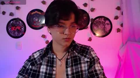 sophie_ross1 online show from October 29, 1:08 am