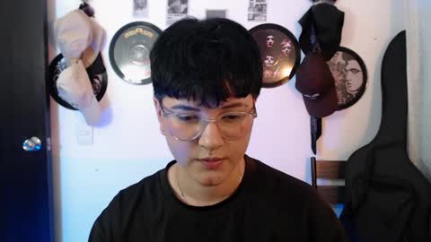 sophie_ross1 online show from April 16, 2:01 am