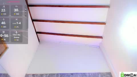 Sophie Sweet online show from April 16, 5:08 am