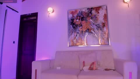 Snapshot of sophiebarnett_ chatting on February 15, 2:47 am Sophie online show from February 15, 2:47 am