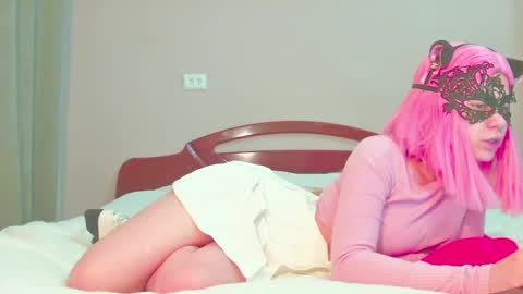 Snapshot of sophiechan69 chatting on February 7, 4:35 pm ShopieChan69 online show from February 7, 4:35 pm