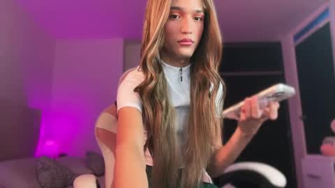    online show from May 12, 9:01 pm