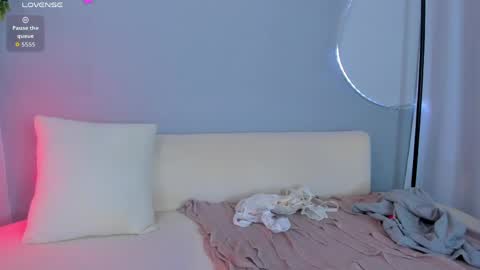 Sophie online show from April 22, 11:06 pm