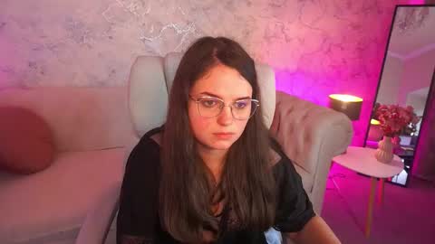 sophieedreams online show from November 10, 3:22 pm