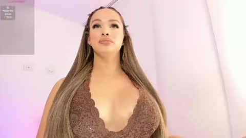 SAMANTHA online show from September 17, 2:30 pm