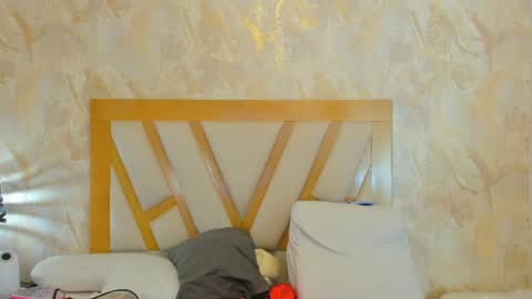 Snapshot of sophiekozlov chatting on June 28, 2:12 pm Sophie online show from June 28, 2:12 pm