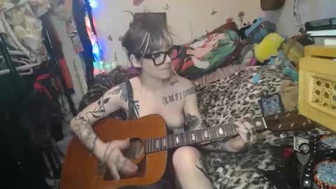 Lucky Star online show from March 21, 5:45 am