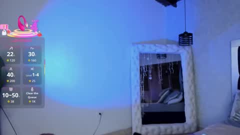 sophi online show from September 14, 9:36 pm