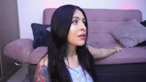 Sophiie online show from June 10, 2:23 am