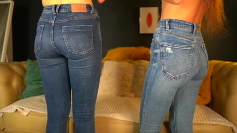 Sophydiva online show from November 18, 6:18 am