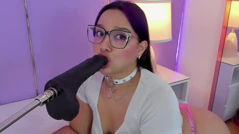 Sophy online show from January 10, 11:45 am