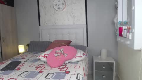 Sofia  online show from December 19, 1:39 am