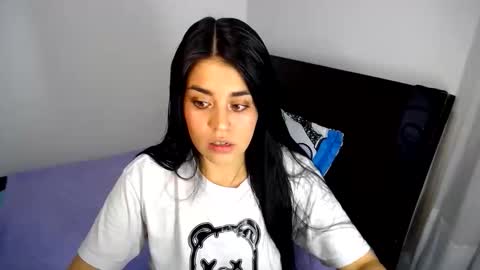 Sophy  online show from April 22, 12:02 am