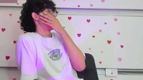 sorenandree online show from March 11, 6:43 am