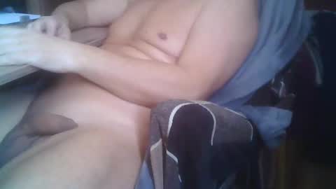 Snapshot of sorez22 chatting on March 23, 11:25 am sorez22 online show from March 23, 11:25 am