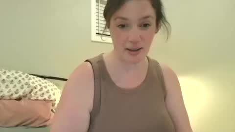 NaughtyMommy online show from May 16, 2:08 am