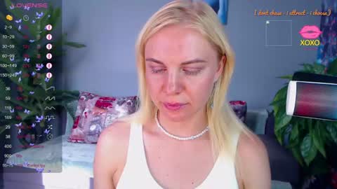 Lisa online show from June 26, 2:38 am