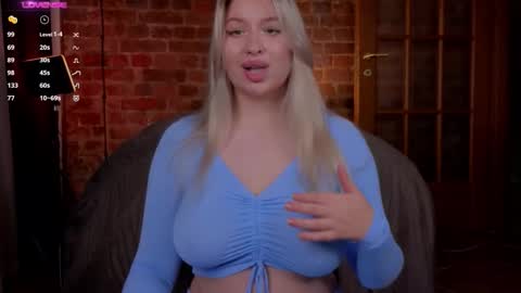 soulmeinme online show from November 17, 7:41 pm