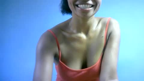 sourayaa online show from April 16, 8:04 am