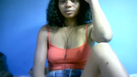 sourayaa online show from April 19, 6:10 pm