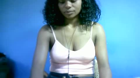 sourayaa online show from April 20, 6:16 am