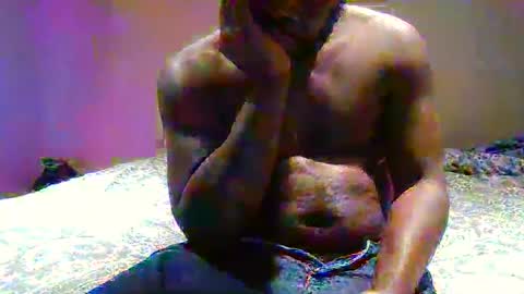 Snapshot of source1012 chatting on January 22, 11:10 pm source1012 online show from January 22, 11:10 pm