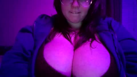 ivy online show from September 23, 5:10 am