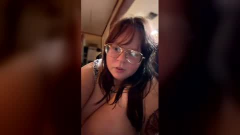 Snapshot of southernsin777 chatting on May 31, 6:21 am ivy online show from May 31, 6:21 am