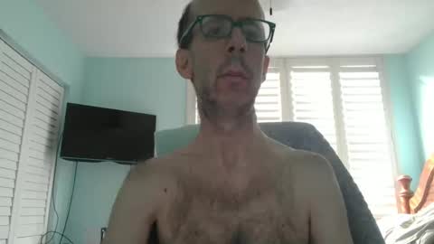 Snapshot of southflaman chatting on October 21, 1:45 pm ScorpioKobra online show from October 21, 1:45 pm