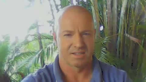 Snapshot of soveryhandsome chatting on October 20, 7:20 am soveryhandsome online show from October 20, 7:20 am