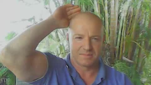 Snapshot of soveryhandsome chatting on November 3, 6:36 am soveryhandsome online show from November 3, 6:36 am