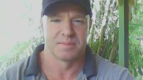 soveryhandsome online show from April 8, 10:32 pm