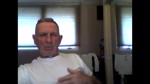 sox1957 online show from December 17, 8:48 pm