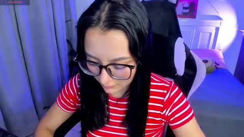 Snapshot of soy___lili chatting on September 10, 11:49 pm Lili online show from September 10, 11:49 pm
