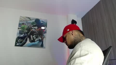 soy_apolo online show from September 18, 6:54 pm