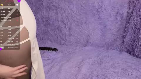 Nicole online show from March 7, 6:22 pm