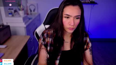 Snapshot of soyabby_ chatting on September 28, 9:20 pm Luisa online show from September 28, 9:20 pm