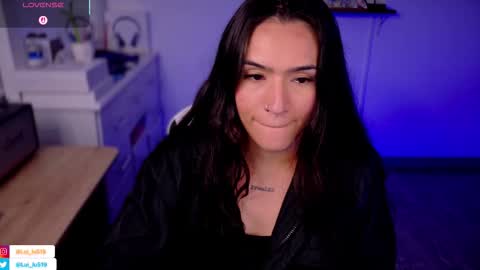 Snapshot of soyabby_ chatting on September 29, 9:52 pm Luisa online show from September 29, 9:52 pm