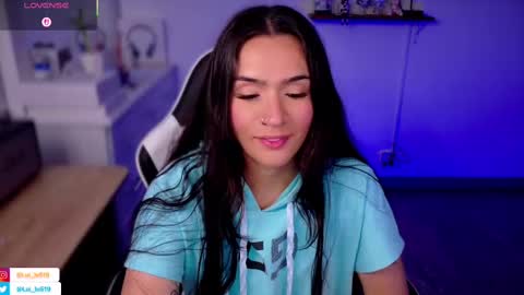 Snapshot of soyabby_ chatting on October 3, 9:01 pm Luisa online show from October 3, 9:01 pm