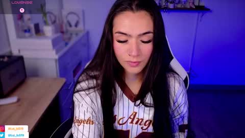 Snapshot of soyabby_ chatting on October 18, 4:41 pm Luisa online show from October 18, 4:41 pm