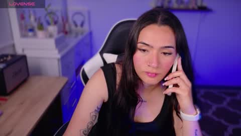 Snapshot of soyabby_ chatting on November 15, 10:26 pm Luisa online show from November 15, 10:26 pm