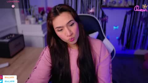 Luisa    online show from April 12, 10:15 pm