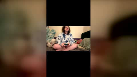 Soyboy20 online show from December 21, 7:15 am