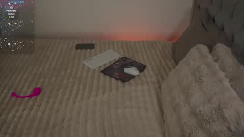 Denise online show from December 16, 7:08 pm