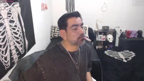 El Carlitos online show from June 4, 7:47 am