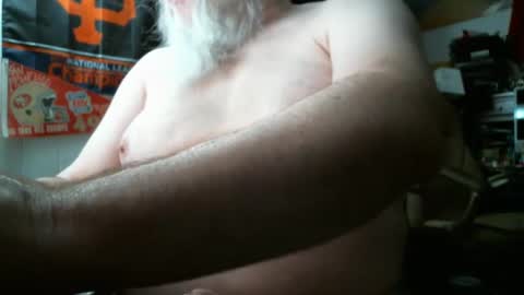 Snapshot of soylent7 chatting on October 6, 10:56 am John WhiteBoy online show from October 6, 10:56 am