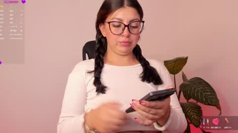 Sami Diaz   online show from January 7, 10:54 am