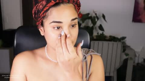 You want to talk to me more personal follow me in My Channel VIP  50 the discount       online show from September 18, 10:28 am