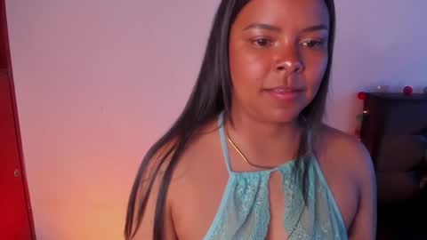 Snapshot of soytucolor chatting on January 17, 1:46 pm Paula  add me on snap online show from January 17, 1:46 pm